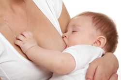 Грудное молоко - главное питание новорожденного